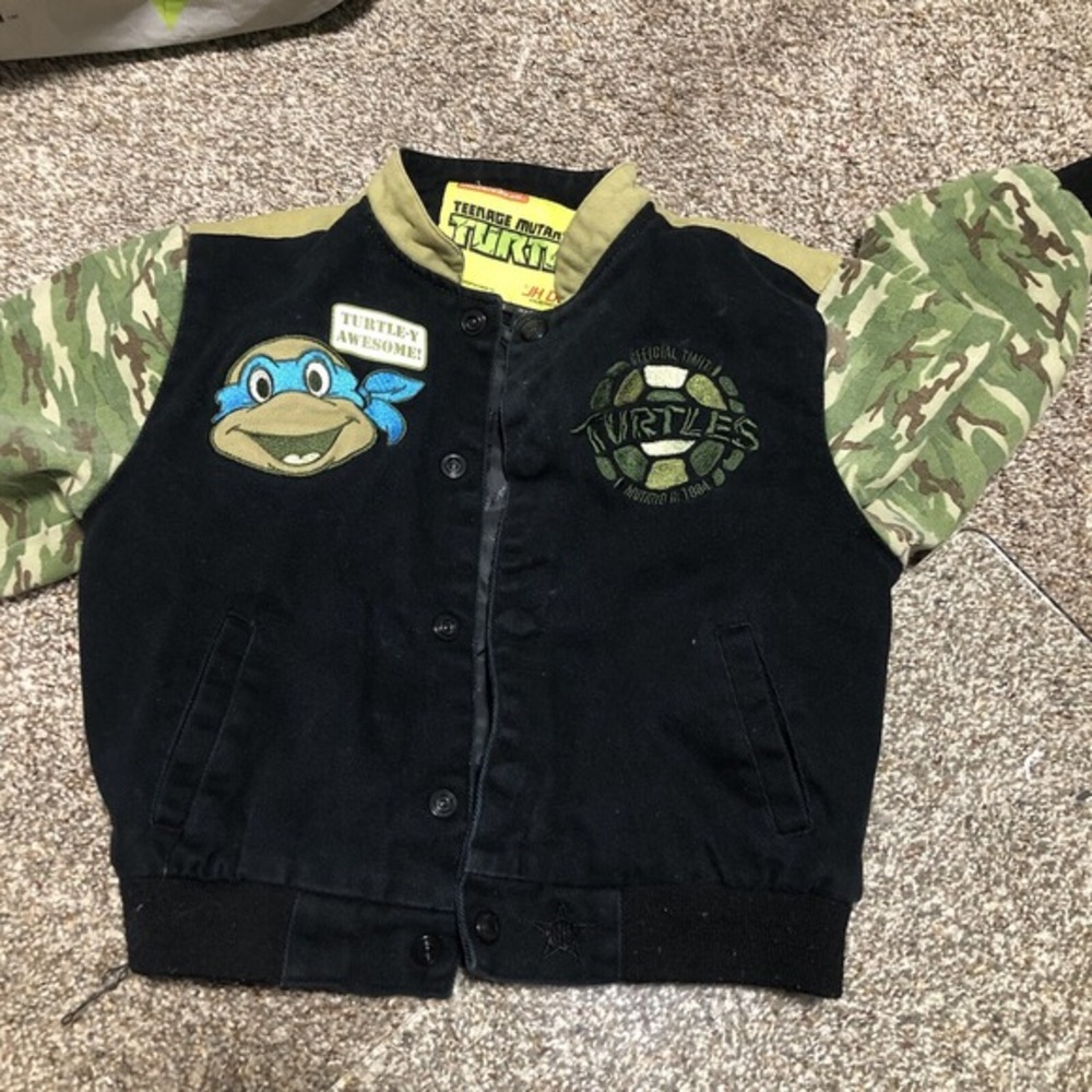 Ninja Turtles jacket size 6‎ Nickelodeon 2014